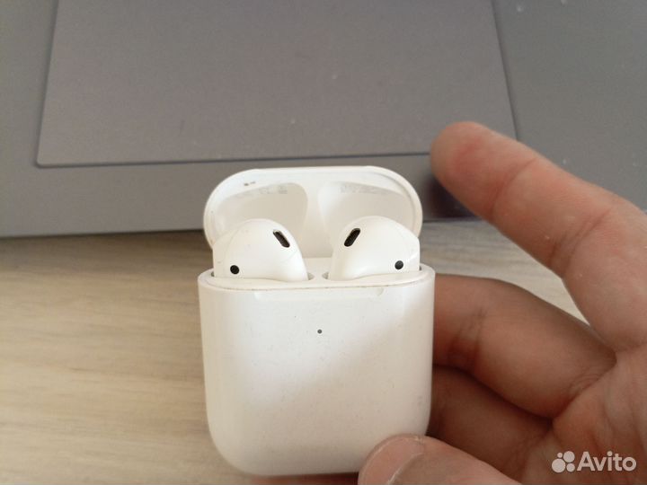 Наушники apple airpods