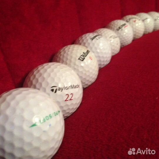 Мячи для гольфа и подставки