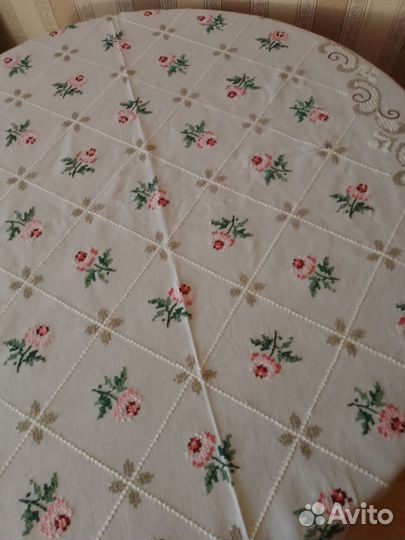 Скатерть Винтаж Европа вышивка