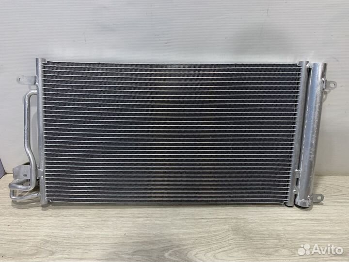 Радиатор кондиционера Skoda fabia