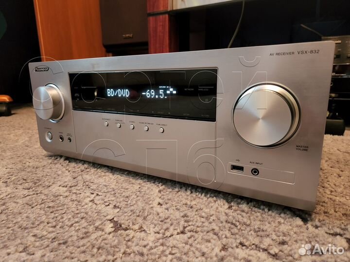 Pioneer VSX-832 (Bluetooth, Wi-Fi, AirPlay, LAN)