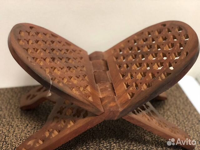 Подставка для книг