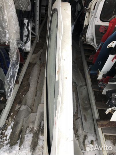 Дверь передняя правая Volkswagen T4