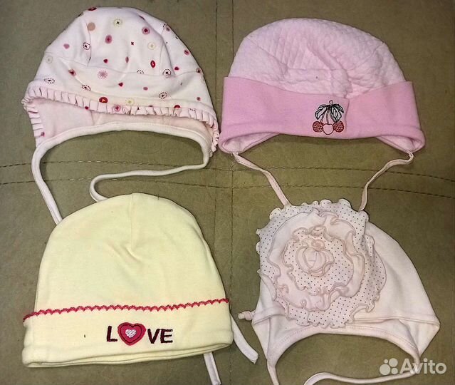 Шапки и чепчики большой пакет до года 20шт