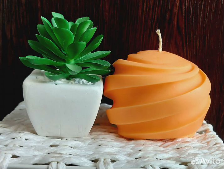 Ароматическая свеча (ручная работа)