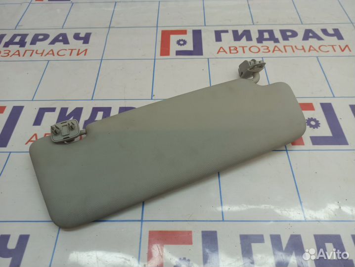 Козырек солнцезащитный левый Audi A3 (8V) 8V0857551C