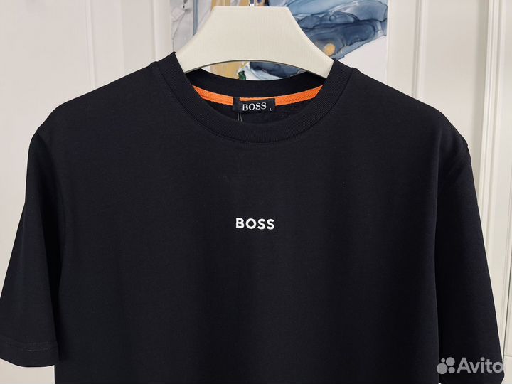 Футболки Hugo Boss