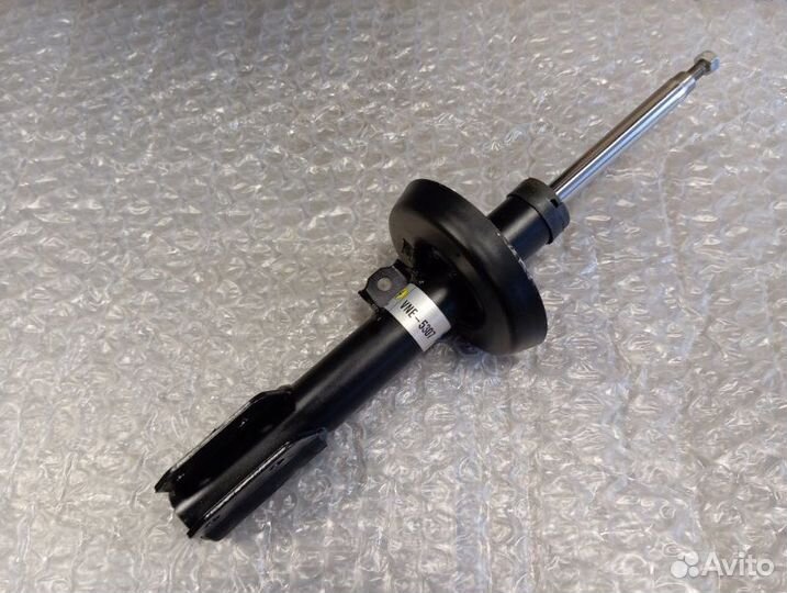 Амортизатор подвески передний правый Opel Astra G