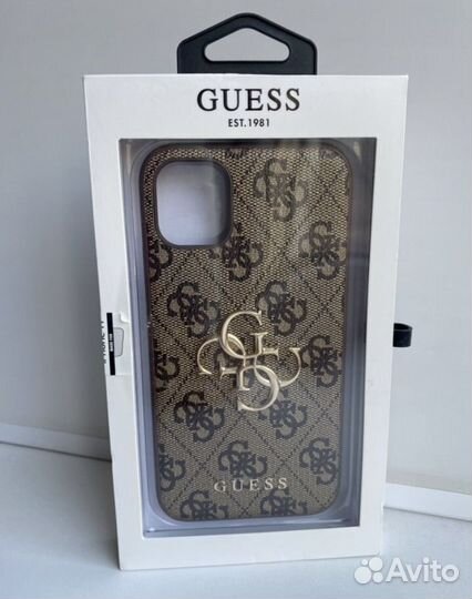 Чехол на iPhone 11 guess