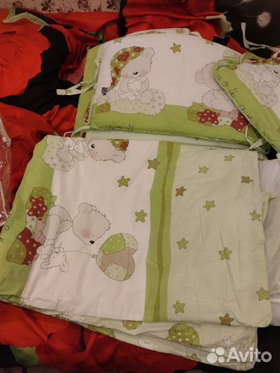 Комплект в детскую кроватку