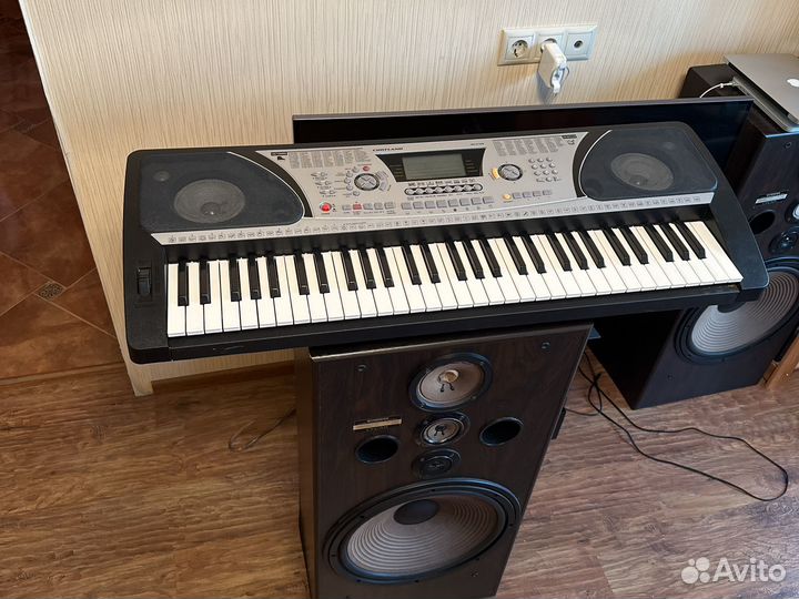 Синтезатор cortland как roland