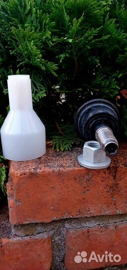 Шаровая опора Cadillac Escalade Chevrolet Tahoe