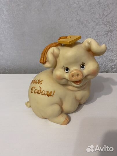 Копилка свинья