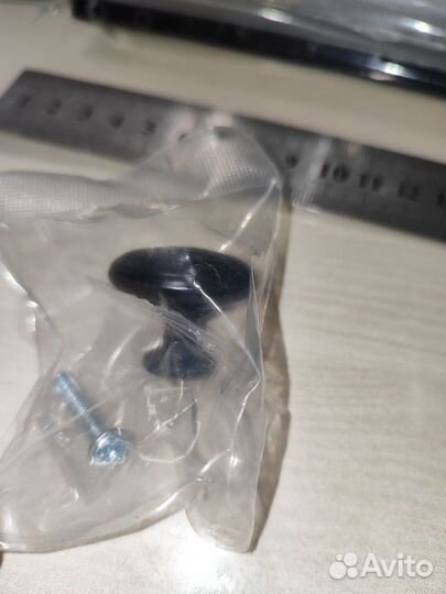 Ручка для мебели кнопка