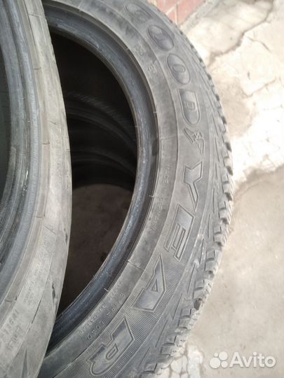 Cooper CS7 225/50 R17