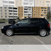 Volkswagen Golf 1.6 MT, 2008, 239 000 км, с пробегом, цена 699 000 руб.