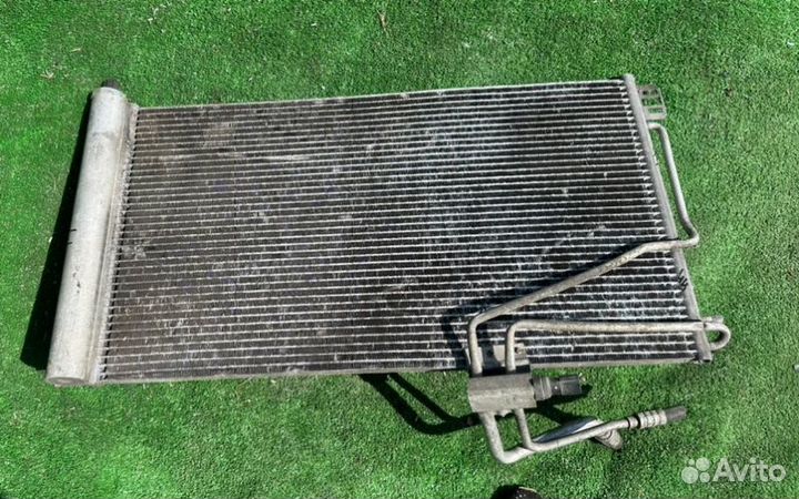 Радиатор кондиционера Mercedes C W203 2001