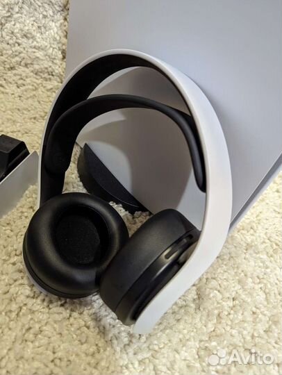 PlayStation 5 с дисководом, ростест. Комплект