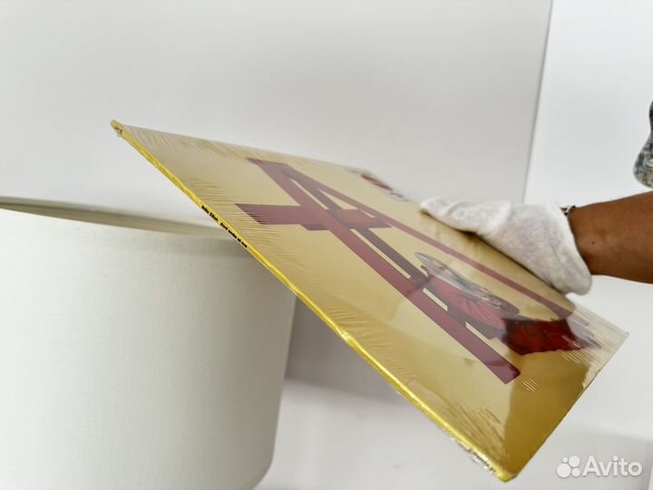 Billie Eilish - Don't Smile AT Me (Yellow/Red)