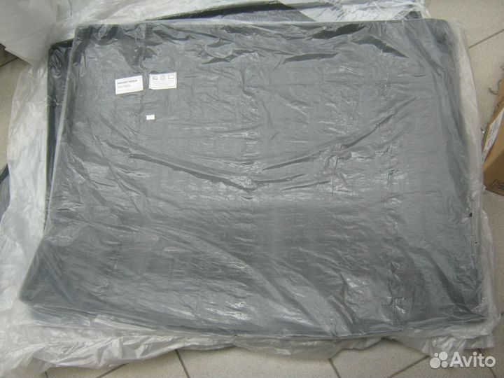 2GU061160AA - Коврик багажника Taos 2020 4WD резин