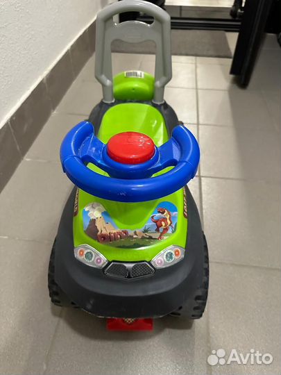 Машинка-каталка