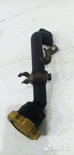 Маслозаливная горловина Subaru Forester 1 (SF)