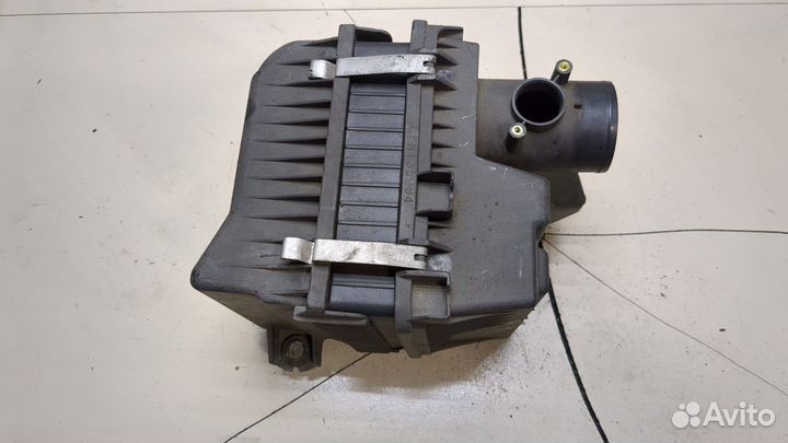 Корпус воздушного фильтра Mitsubishi Outlander, 20