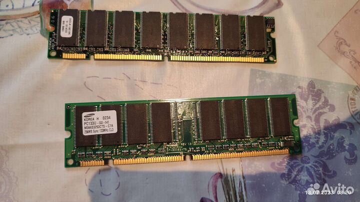 Оперативная памя sdram dimm PC133U-333-542, 128 Мб