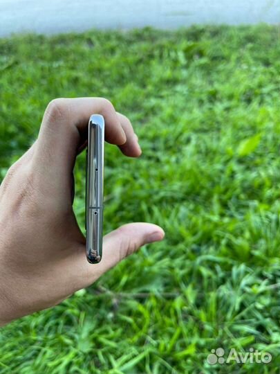 Телефон samsung galaxy s10 plus