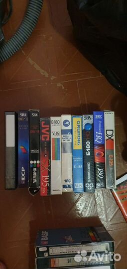 Видеокассеты