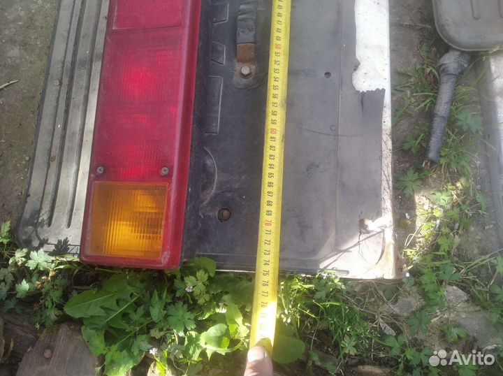 Фонари задние для грузовиков