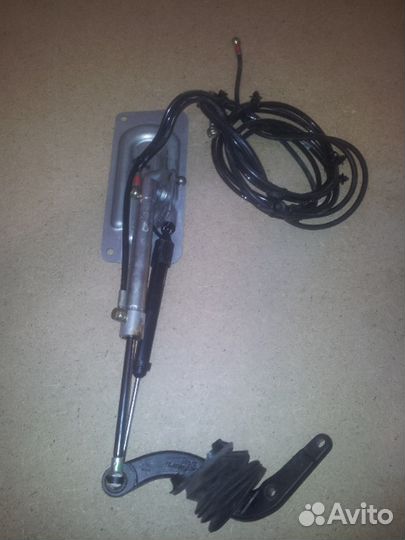 Привод крышки багажника Mercedes W164