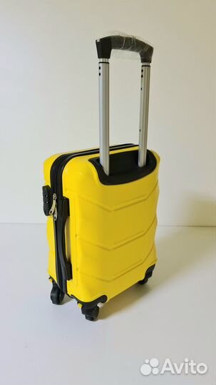 Чемодан на колесах ручная кладь xs