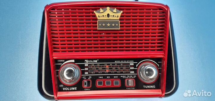 Радиоприёмник на Солнечной батареи Crown National