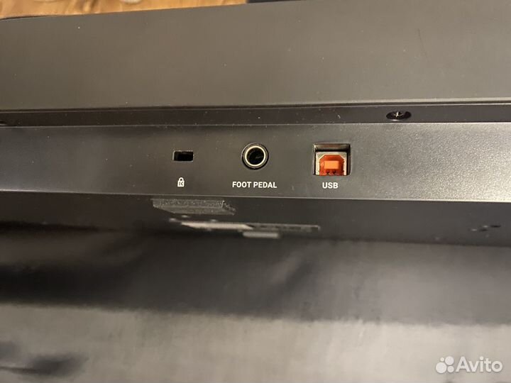 Midi клавиатура Komplete kontrol a49