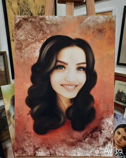 Портрет на холсте