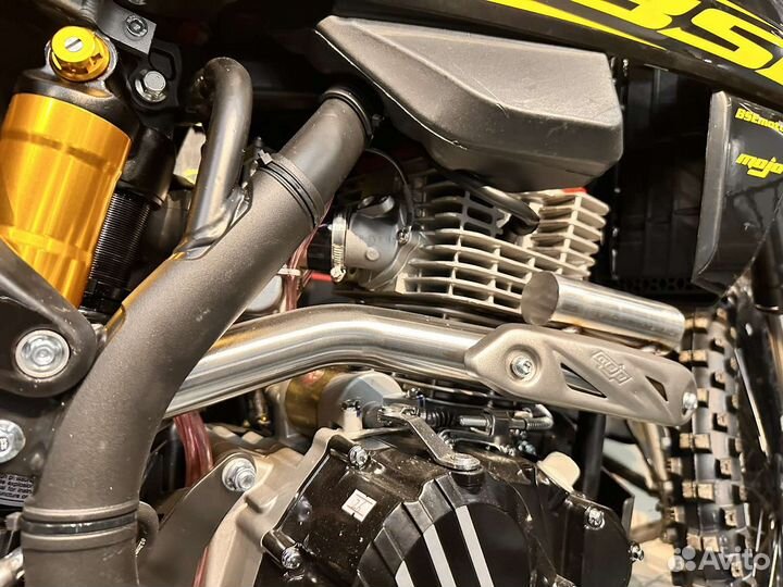 Мотоцикл кросс BSE T5