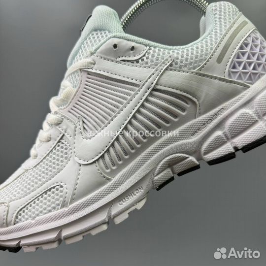 Кроссовки мужские Nike Zoom Vomero 5 Triple White