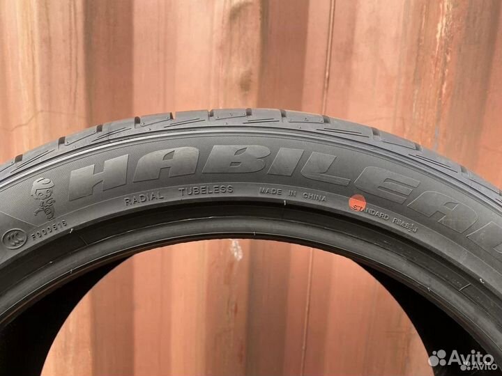 Habilead HF330 225/40 R18 92W