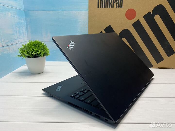 Lenovo ThinkPad T490s 16-512 Гарантия