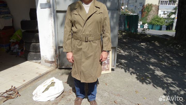 Плащ и плащ накидка офицерская СССР