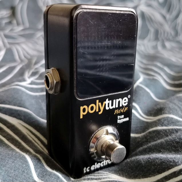 Гитарная педаль тюнер TC Electronic Polytune noir