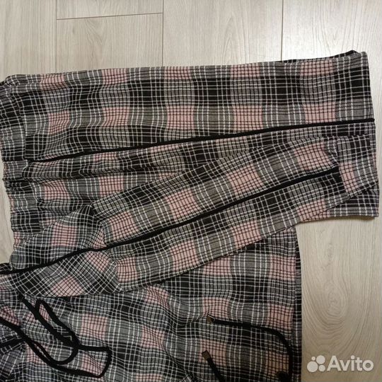 Костюм женский 42