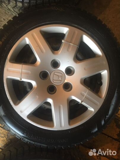 Kumho WinterCraft Ice WI31 205/55 R16