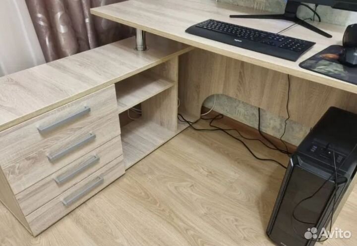 Стол угловой компьютерный новый от производителя