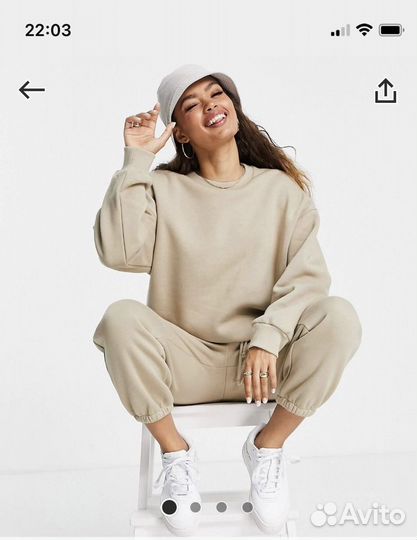 Спортивный костюм женский