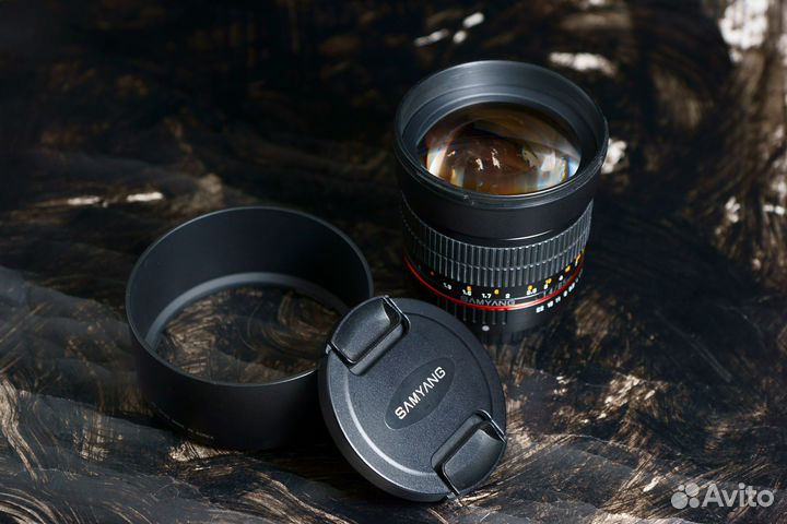 Samyang 85 1.4 для Sony Alpha