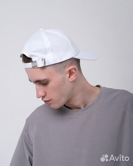 Бейсболки и кепки