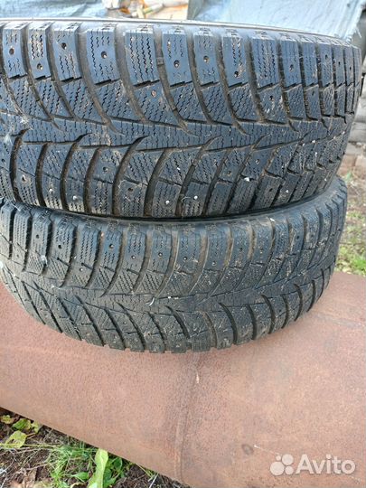 Laufenn LR01 215/65 R16