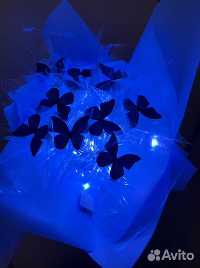 Букетик из бабочек